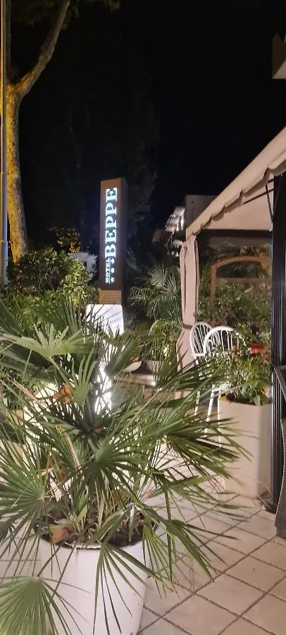 Hotel Beppe 리미니